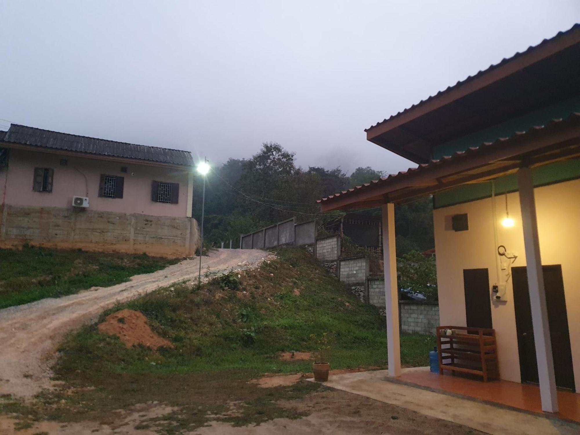Khounxok Guesthouse Nongkhiaw Dış mekan fotoğraf